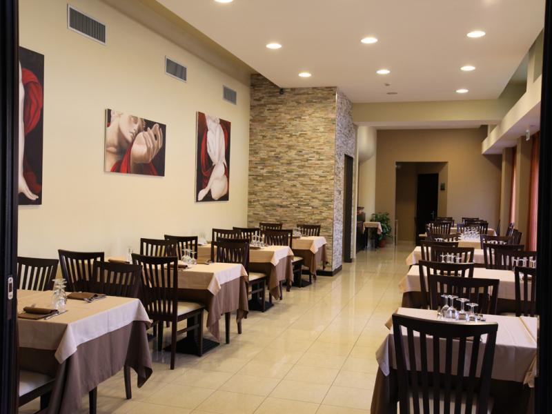Il ristorante - Hotel Cavour Rieti